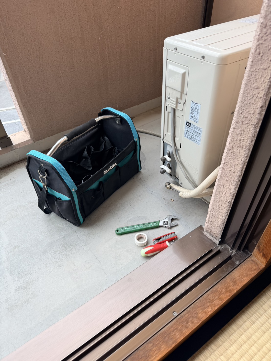 大津市エアコン取外し